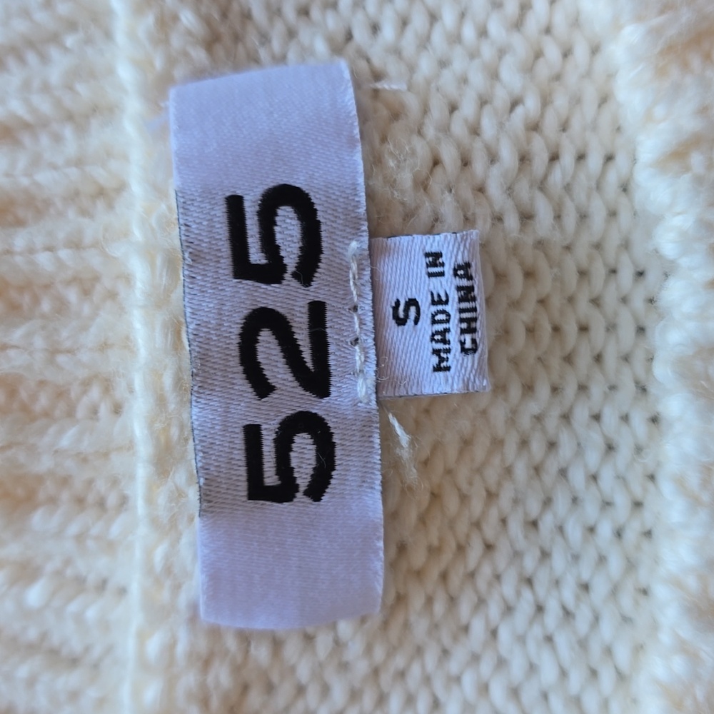 525 America Puff Sleeve Cropped Sweater, Cream, EUC, Women's S - Picture 3 of 12